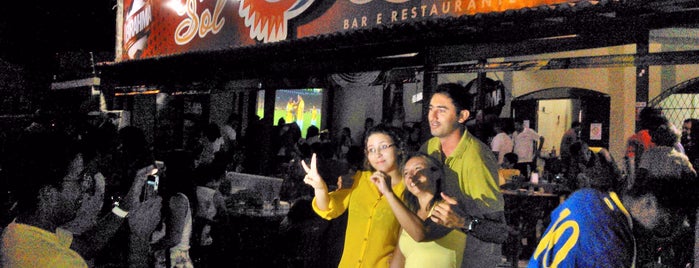 Sol e Lua Bar is one of สถานที่ที่ Alberto Luthianne ถูกใจ.