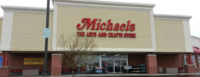 Michaels is one of Lugares favoritos de Jeremy.