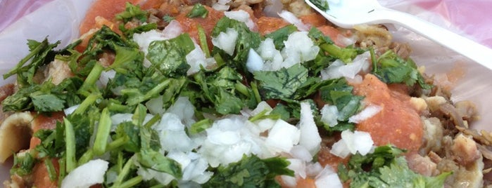 Tacos de Buche " El Victor " is one of สถานที่ที่ Gaston ถูกใจ.