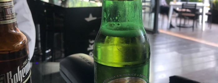 Heineken Bar is one of Antros por conocer :D.