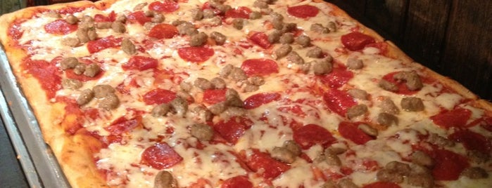 La Margarita Pizzeria is one of Pizza Pizza 🍕.
