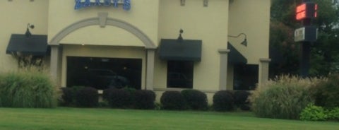 Zaxby's Chicken Fingers & Buffalo Wings is one of Athens, GA.