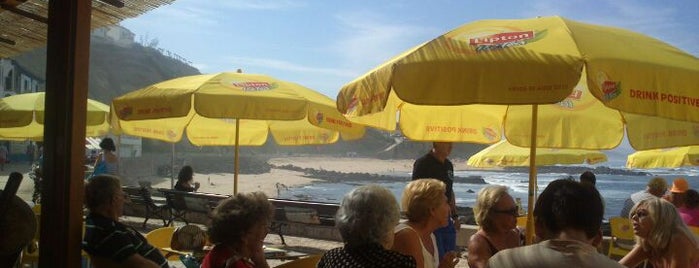Café da Praia da Baleia is one of Restaurants.