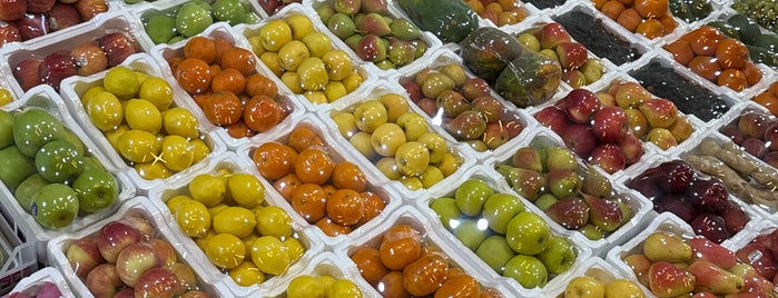 Rabwa Vegetable Market is one of KSA.