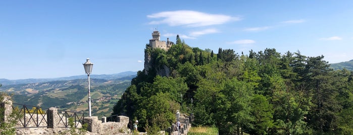 Fortress Of Guaita is one of Itálie.