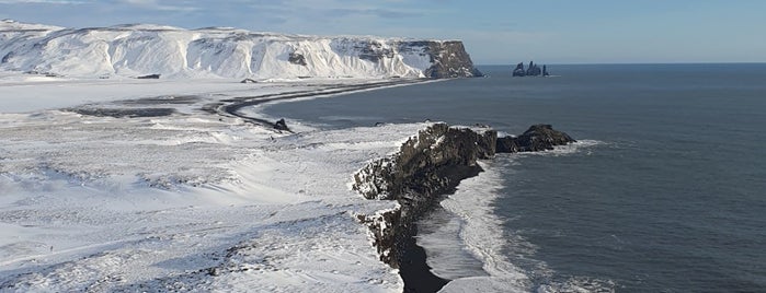 Дирхоулаэй is one of Iceland.