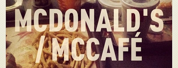 McDonald's / McCafé is one of Hengky : понравившиеся места.
