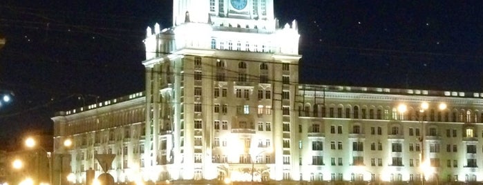 Triumfalnaya Square is one of Музеи и парки Москвы / Moscow Parks and Museums.