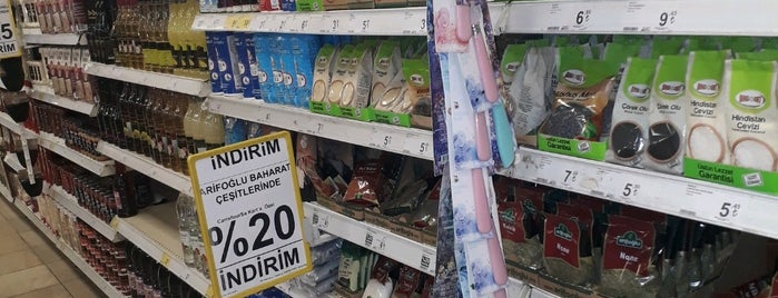 CarrefourSA Süper is one of Orte, die 🇹🇷sedo gefallen.