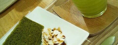Japanese Modern Cafe Rico is one of Locais salvos de fuji.