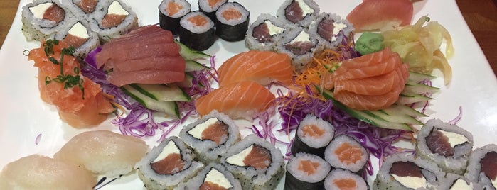 Tadashi Sushi Bar is one of Jantinhas🍷.