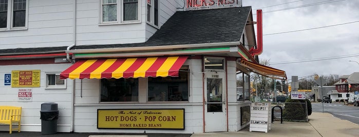 Nick's Nest is one of I Never Sausage a Hot Dog! (New England).