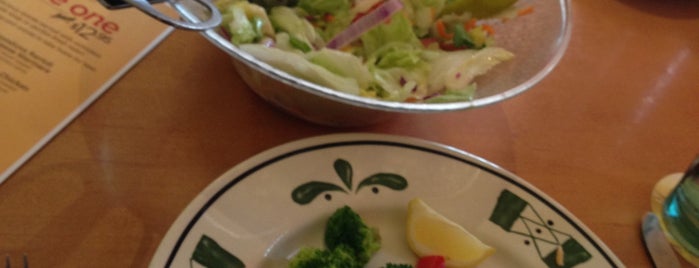 Olive Garden is one of The 15 Best Italian Restaurants in San Antonio.