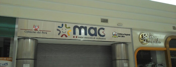 MAC - Mejor Atención al Ciudadano is one of สถานที่ที่ Stefanie ถูกใจ.