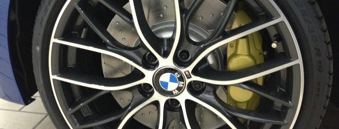 Borusan Bmw Servis is one of Posti che sono piaciuti a TC Cemil.