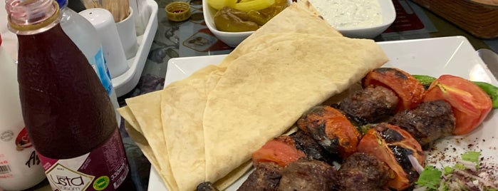 Gaziantepli Dürümcü Baba is one of Gamze'nin Beğendiği Mekanlar.