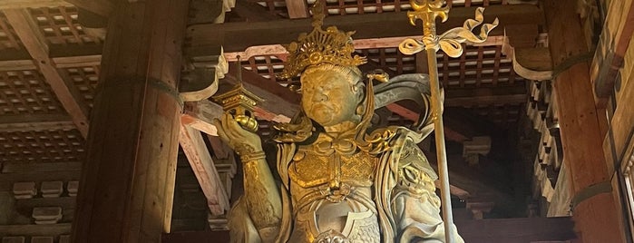 Tamon-ten is one of Nara.