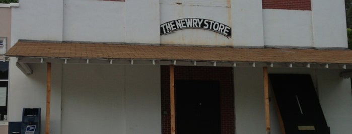 The Newry Store is one of Orte, die Joshua gefallen.