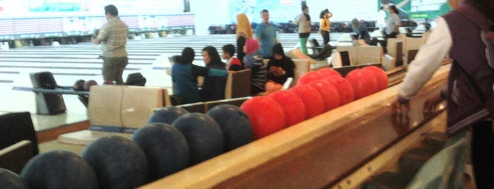 bowling centre point is one of ꌅꁲꉣꂑꌚꁴꁲ꒒さんのお気に入りスポット.