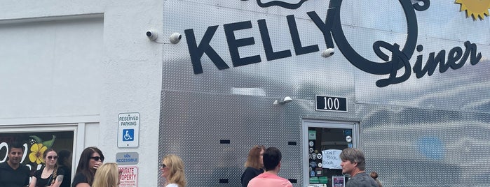 Kelly-O's is one of "Diners, Drive-Ins and Dives" restaurant list.
