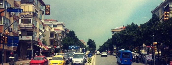 Acıbadem Caddesi is one of İstanbul 8.