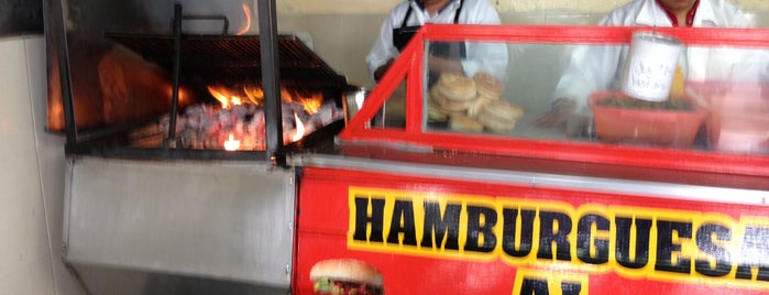 Hamburguesas Al Carbon is one of Hamburguesas ,  Hot Dog &  Alitas.