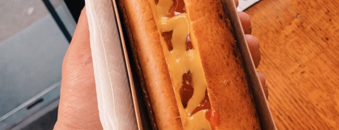 Kraft Hot Dog is one of Hanouf's.