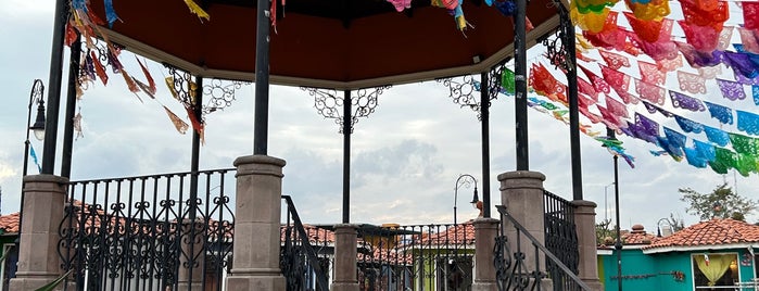 Mercado Metepec De Los Lunes is one of Mercados..