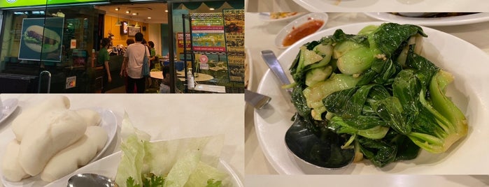 Westlake Eating House 西湖小吃 is one of The 11 Best Places for Shrimp Rolls in Singapore.