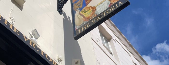 The Victoria is one of London, Drinks.
