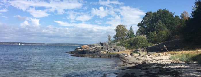Köpstadsö is one of Best places in Sverige.