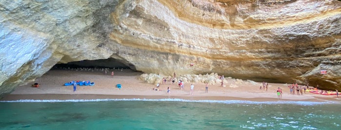 Paradise Beach is one of Algarve.