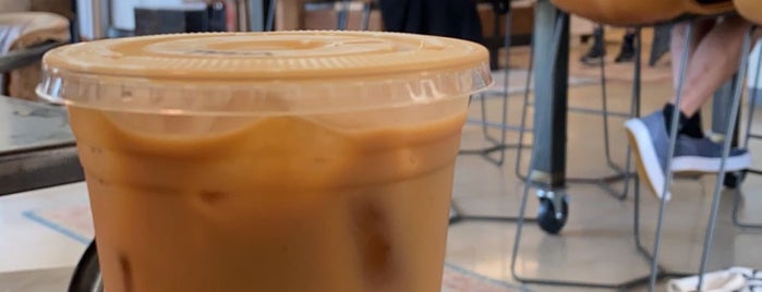 Cavo Coffee is one of Posti che sono piaciuti a Samah.