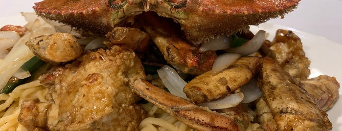 Crab City Restaurant & Dessert is one of Sacramento.