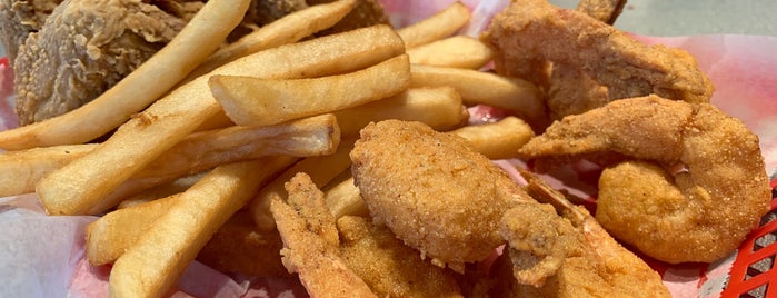 Bahadi's Chicken and Lounge is one of ATX Chicken Joints.