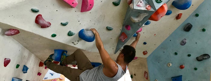 Portland Rock Gym is one of Places to gi.