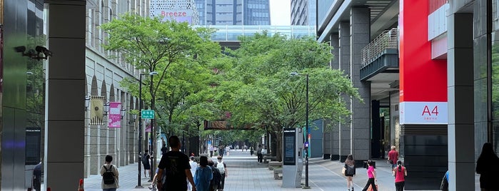 Breeze Xinyi is one of Taipei.