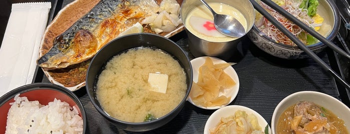 添財日本料理 is one of Taipei EATS - Asian restaurants.