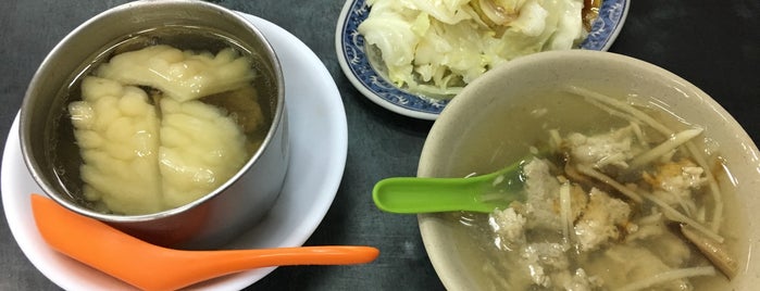 連峰鼎邊趖魯肉飯 is one of Taipei been.