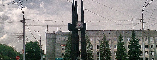 Площадь Сибиряков-Гвардейцев is one of Locais curtidos por Тетя.