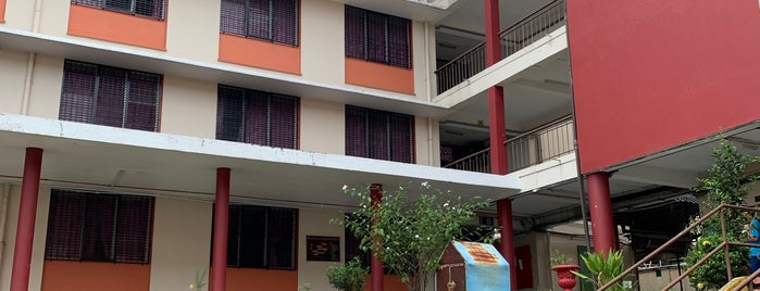 2nd Residential College (Kolej Kediaman Tuanku Bahiyah) is one of University of Malaya Explorer.