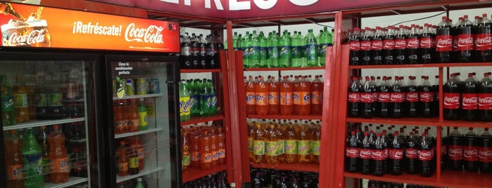 Supermercados Mega is one of La Ceiba.