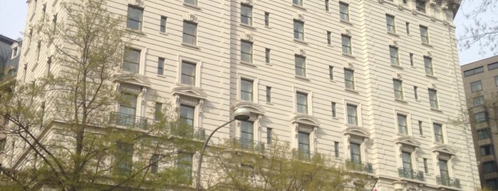 The Willard InterContinental Washington D.C. Hotel is one of Luxury Hotels.