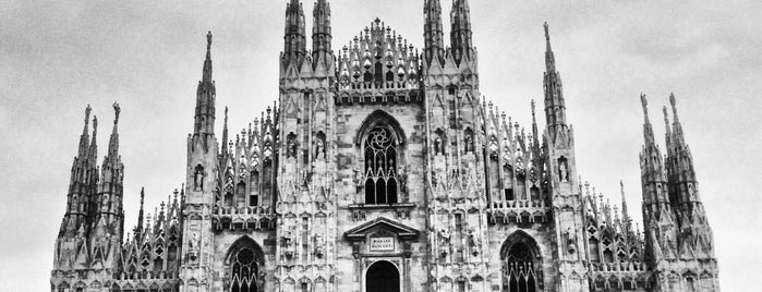 Piazza del Duomo is one of Locais curtidos por Gianluca.