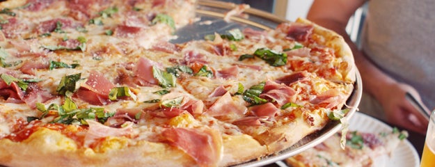 Five Points Pizza is one of Nashville Daters' Choice Award Winners.