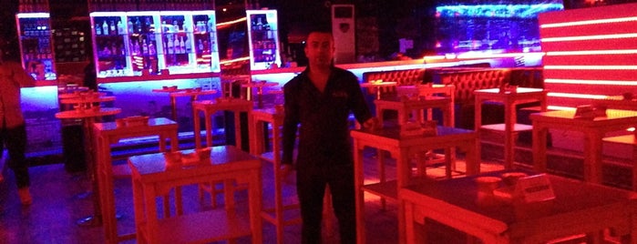 Etiket Club is one of Late PM Early AM @ Istanbul.