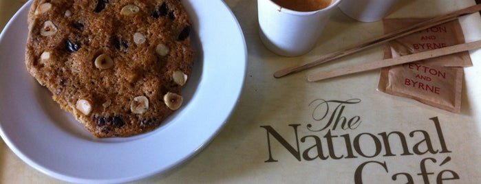 The National Café is one of ☆☆☆Cafe&Sweets♥♥♥.