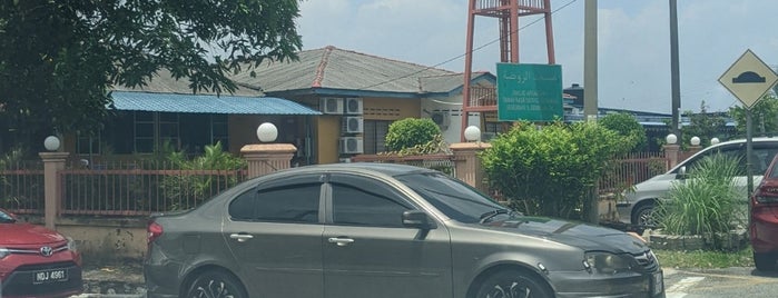 Masjid Arraudhah is one of senawang.