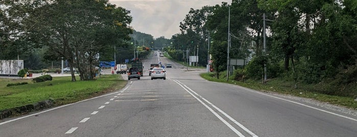 Bandar Seri Jempol is one of สถานที่ที่ ꌅꁲꉣꂑꌚꁴꁲ꒒ ถูกใจ.