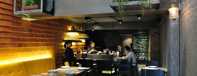 Supanniga Eating Room (ทองหล่อ) is one of Bang bang bangkok.